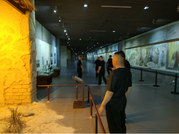 1720596000697114.png 諸城守押大隊黨支部超然臺黨性教育基地開展“不忘初心、牢記使命”現場教學活動404.png